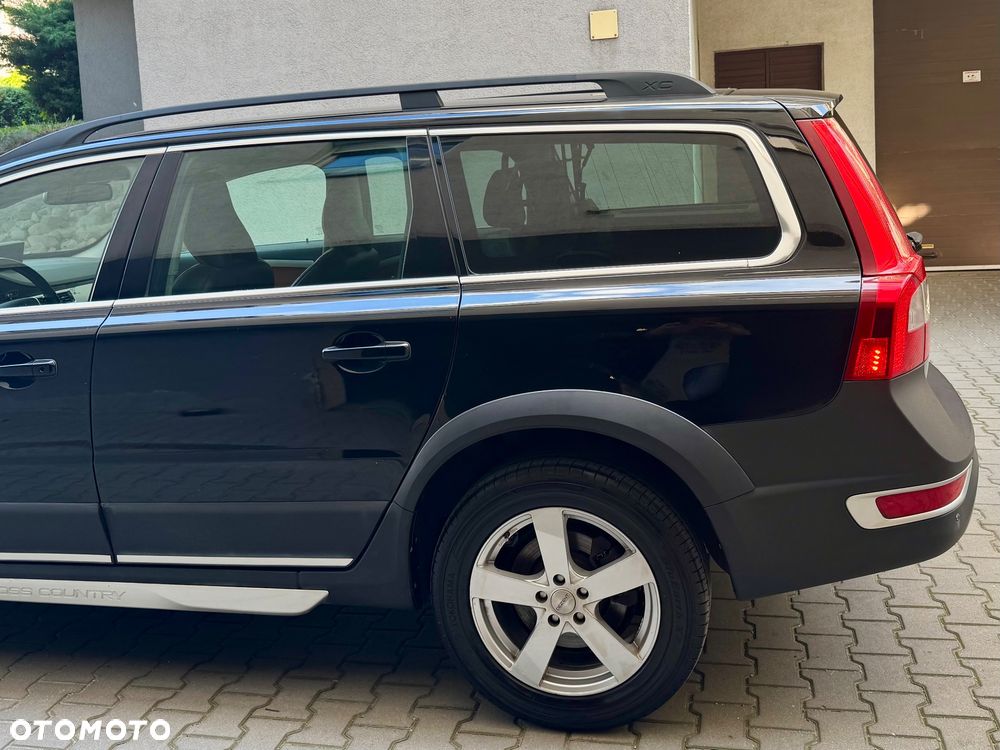 Volvo XC 70 - 12