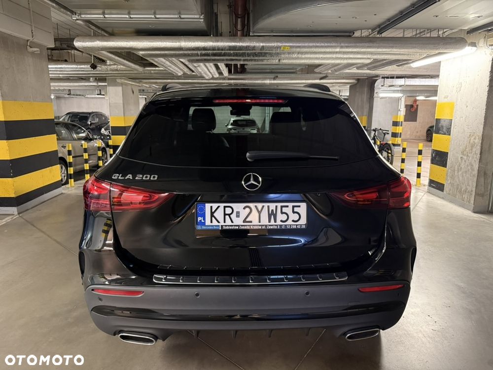 Mercedes-Benz GLA - 6