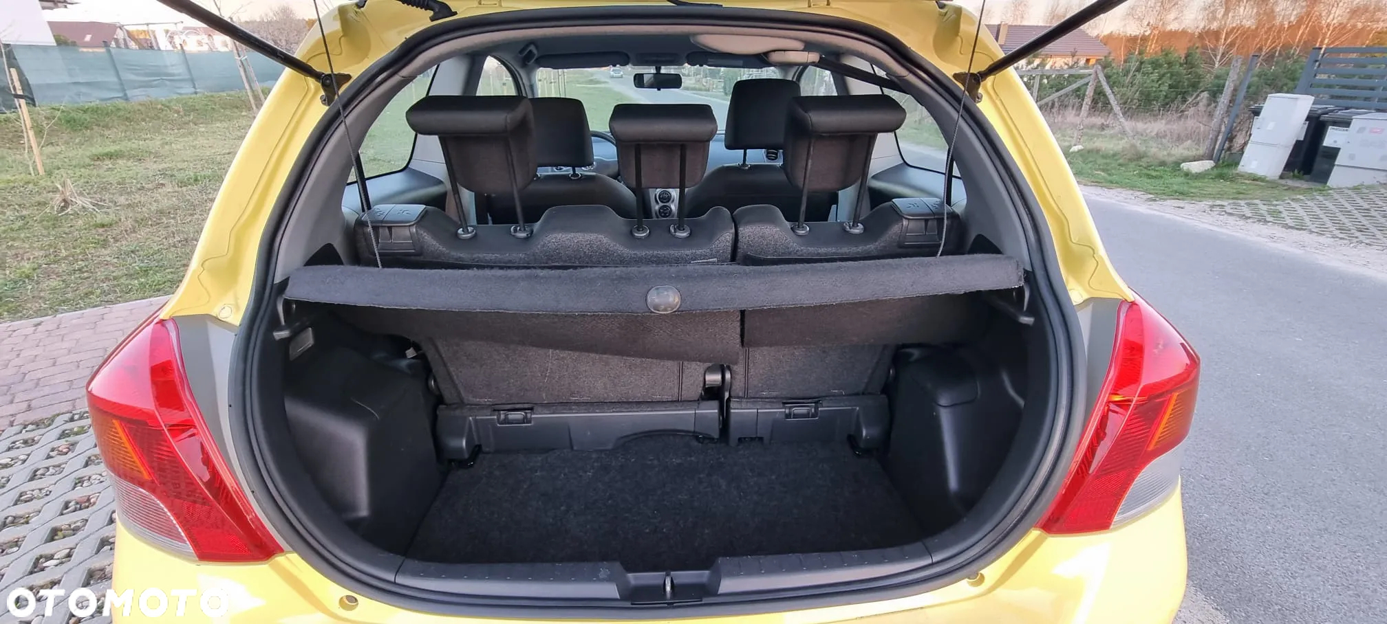 Toyota Yaris 1.33 VVT-i Cool - 13