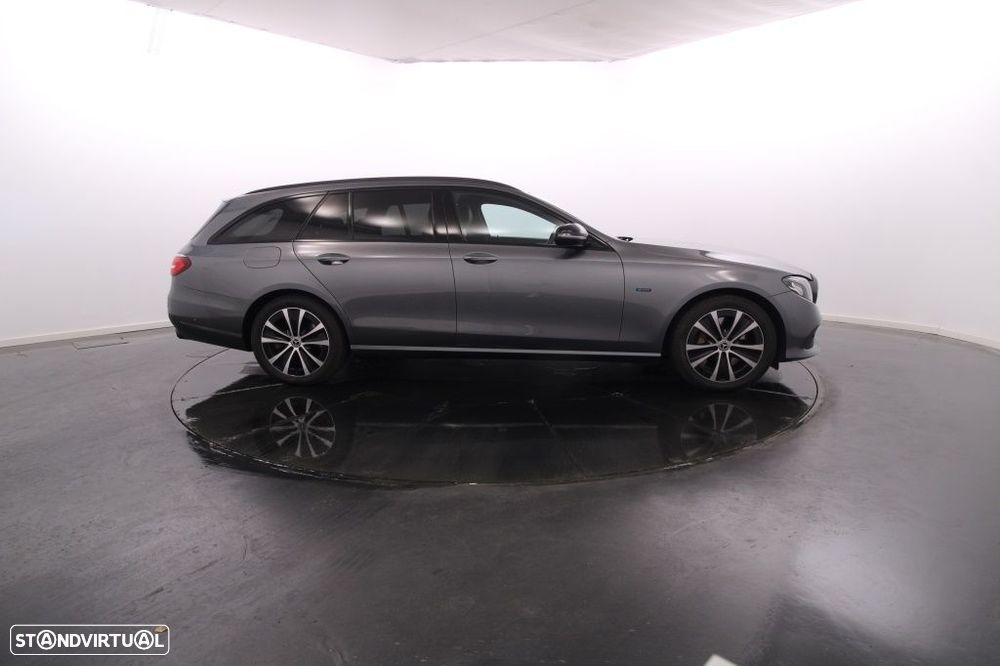 Mercedes-Benz E 300 de Avantgarde - 9