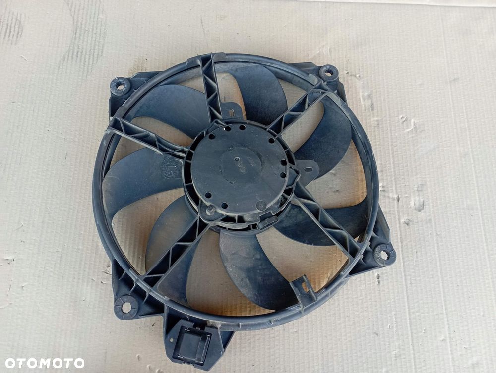 RENAULT MEGANE III 3 1.6 B WENTYLATOR CHŁODNICY M135493 - 3