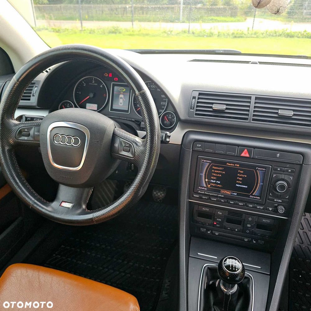Audi A4 Avant - 5
