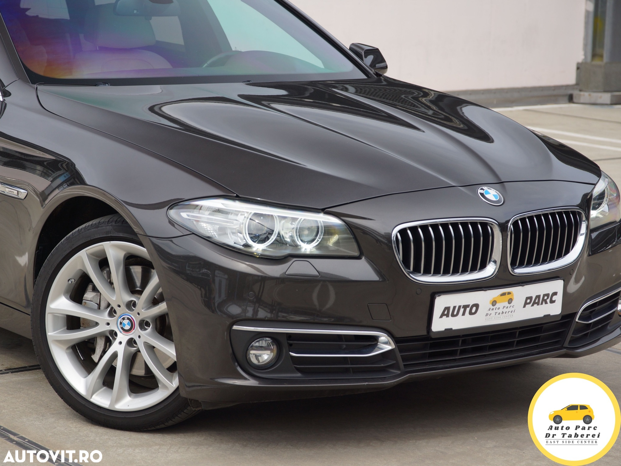 BMW Seria 5 530d xDrive Sport-Aut. Luxury Line - 3