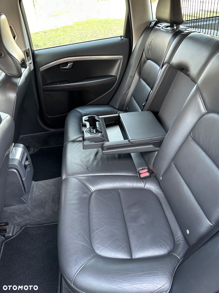 Volvo V70 - 12
