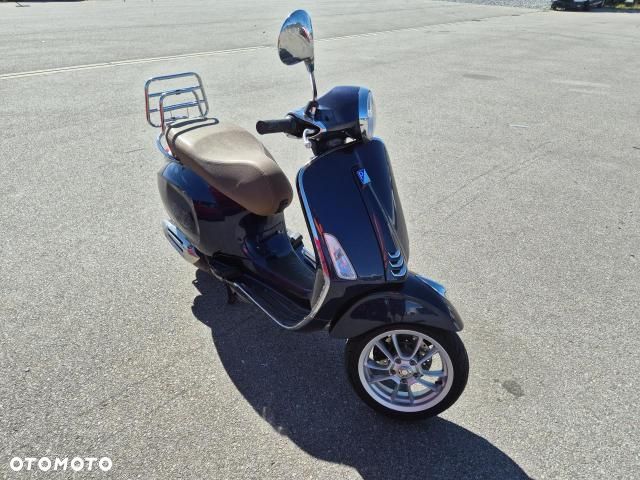Piaggio Vespa - 1