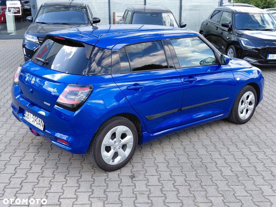Suzuki Swift - 3