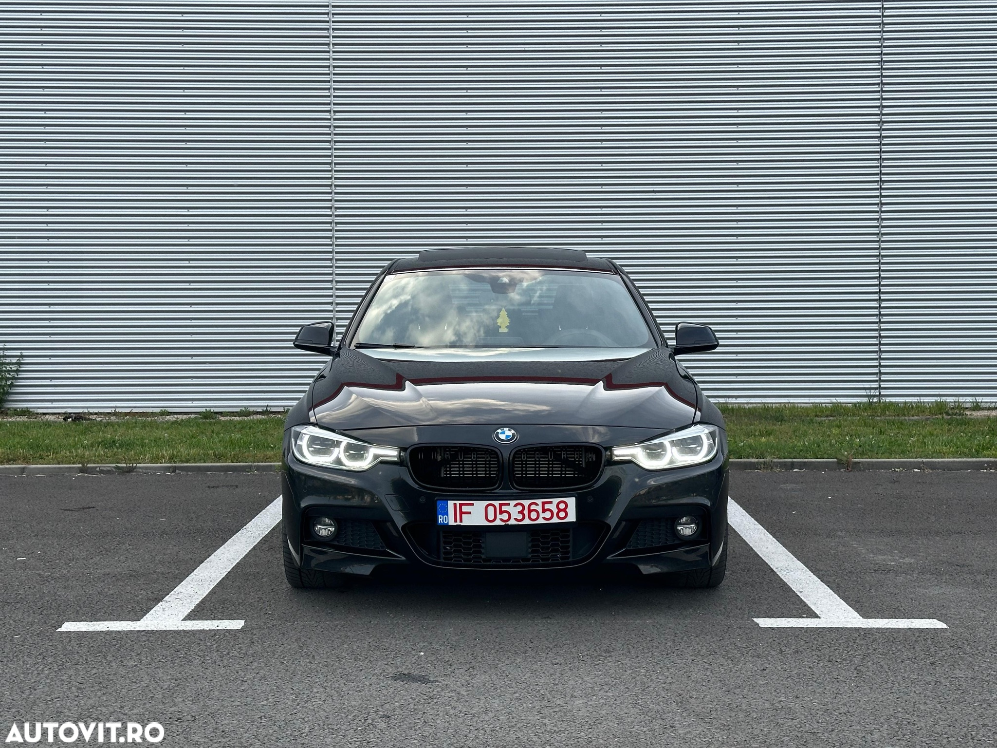 BMW Seria 3 330e iPerformance AT M Sport - 2