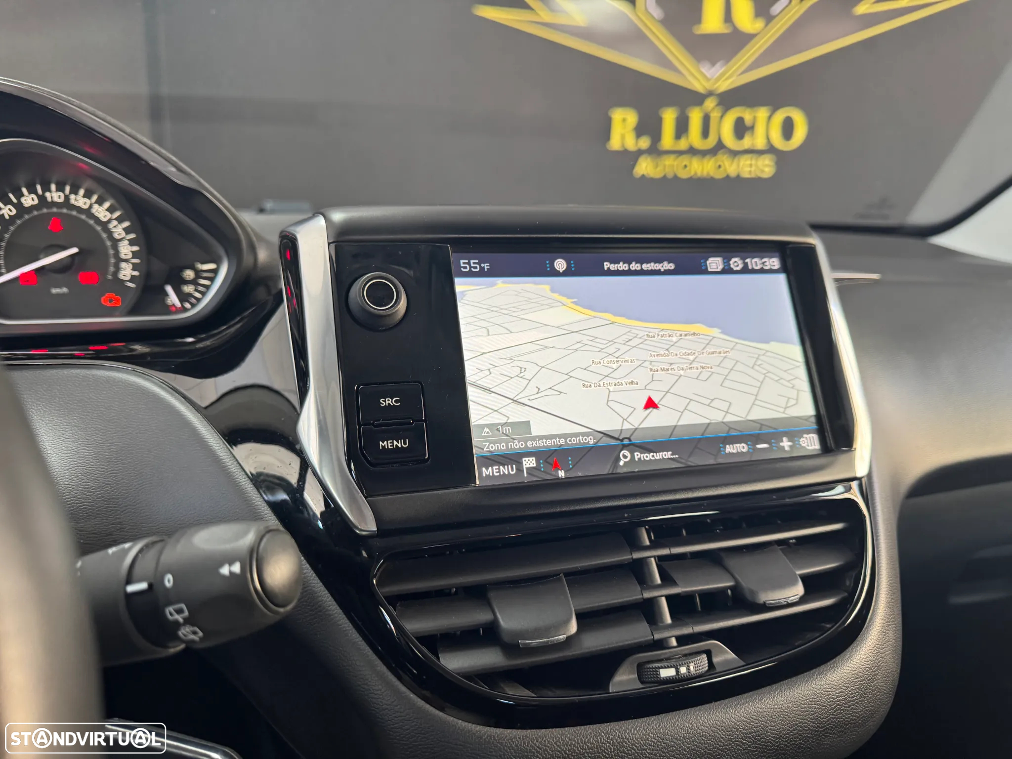 Peugeot 208 1.5 BlueHDi Allure - 32