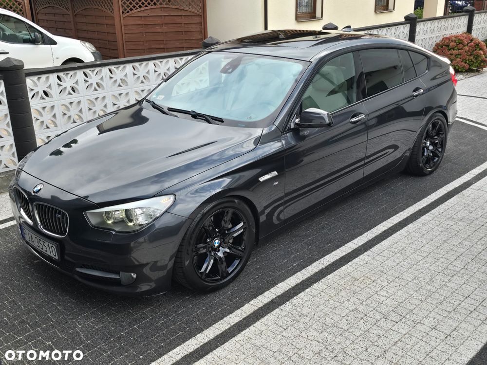 BMW 5GT 550i - 28