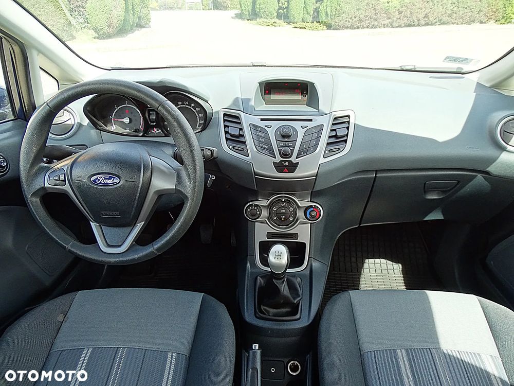 Ford Fiesta 1.4 TDCi Ghia - 32