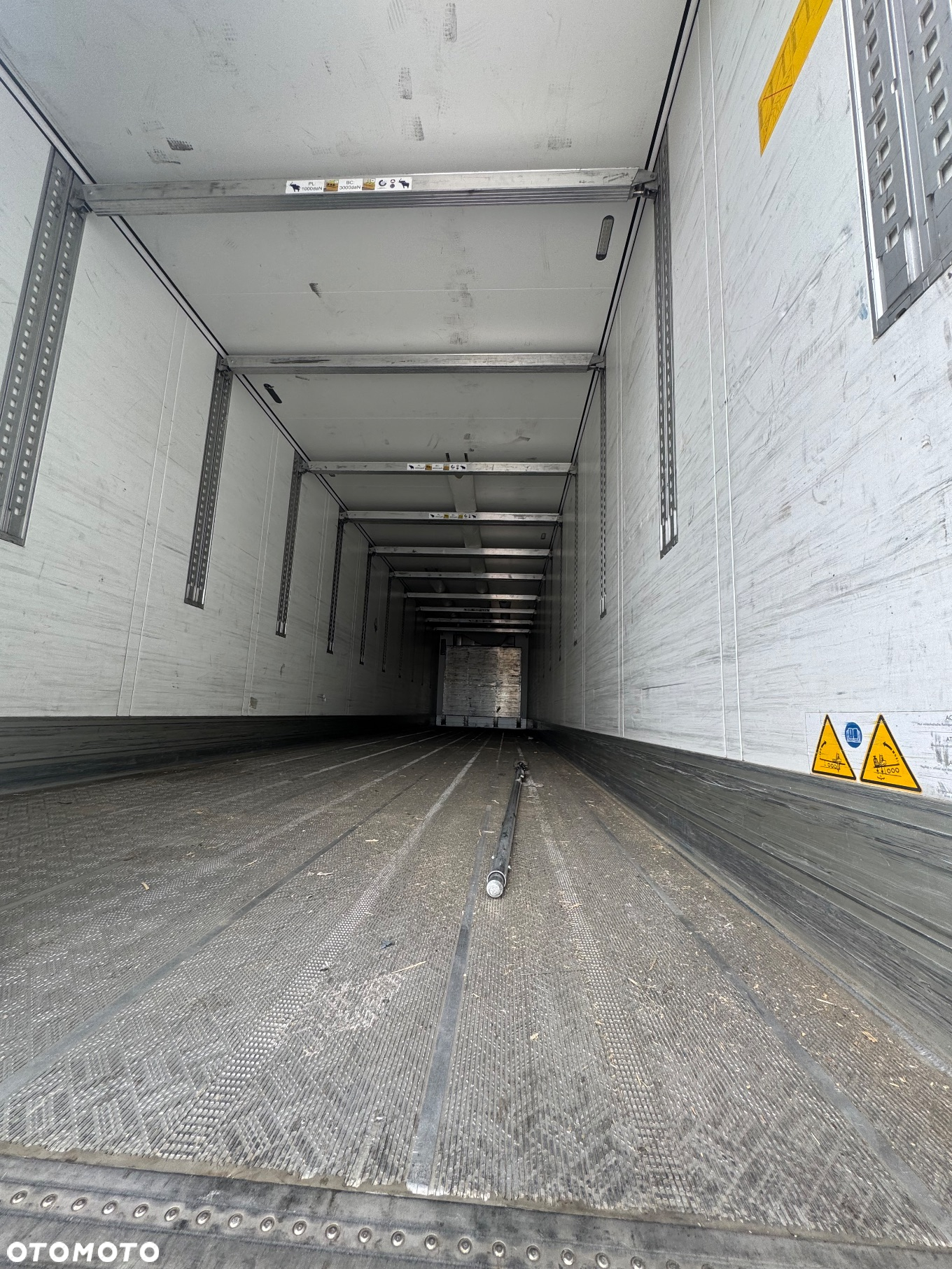 Schmitz Cargobull - 11