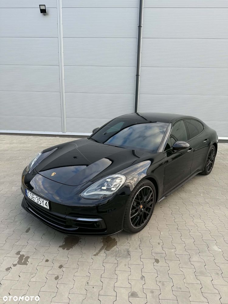 Porsche Panamera 4S - 8