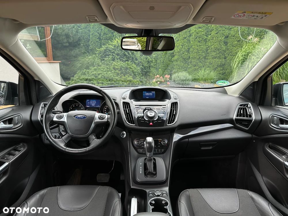 Ford Kuga - 3