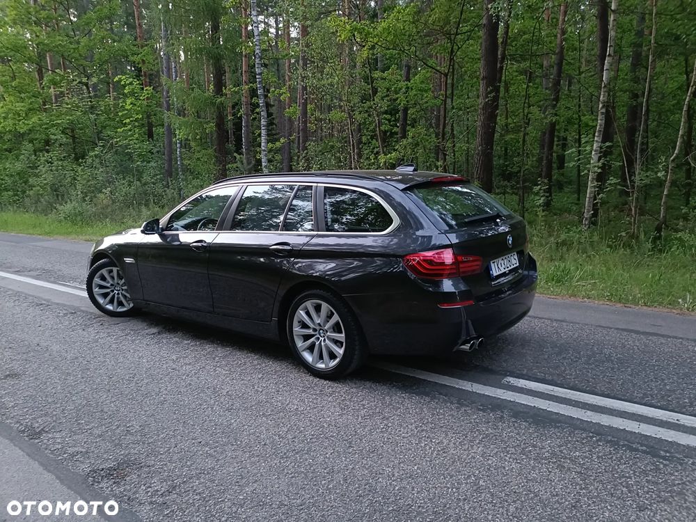 BMW Seria 5 530d xDrive - 39