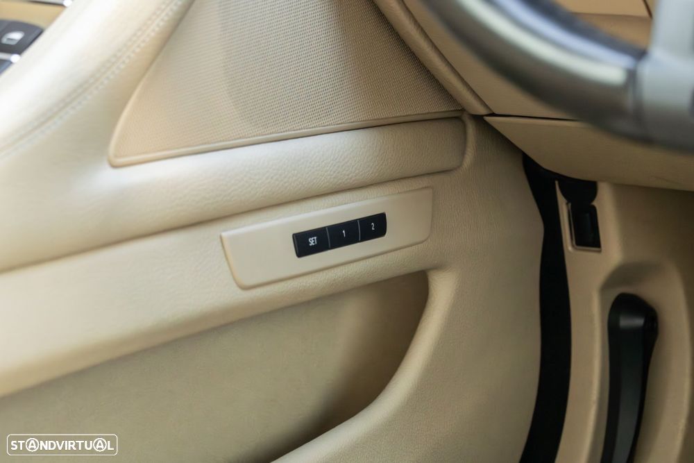 BMW 525 d Line Luxury Auto - 29