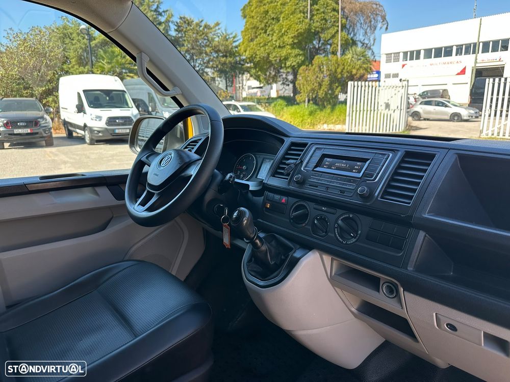 VW Transporter 2.0 TDi - 27