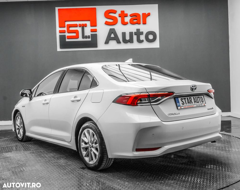 Toyota Corolla Sedan 1.8 HSD Dynamic Plus - 4