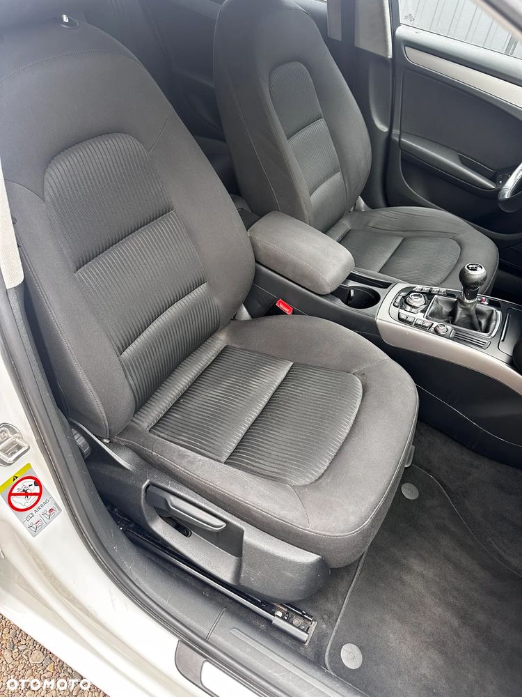 Audi A4 Avant 2.0 TDI DPF clean diesel Ambiente - 9
