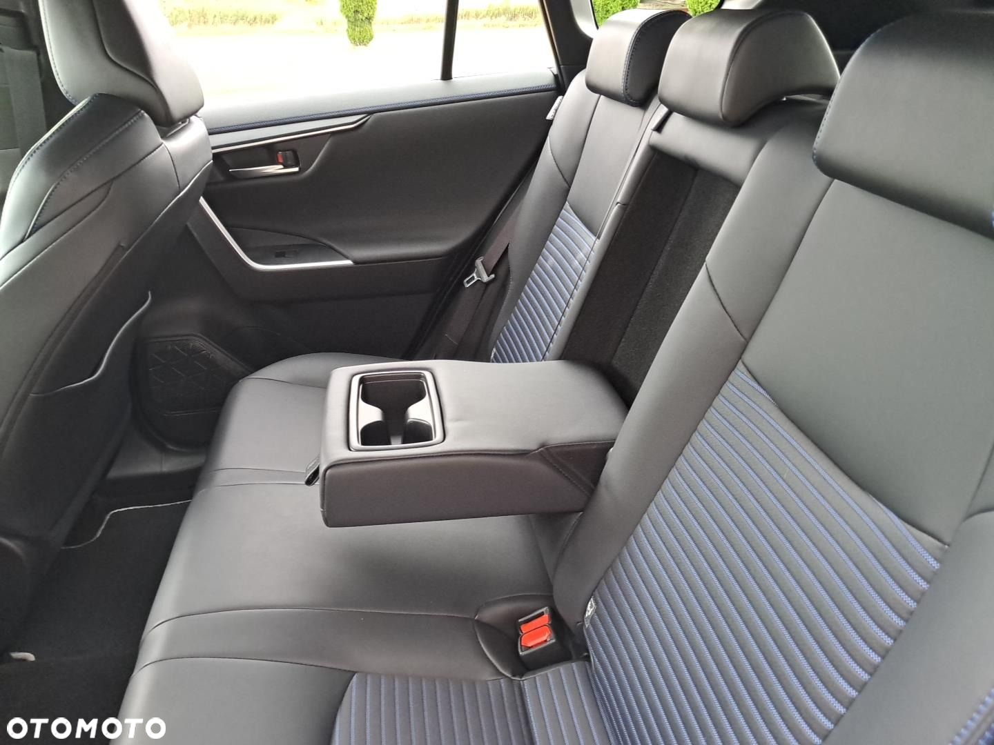 Toyota RAV4 2.5 Hybrid Selection 4x4 - 11