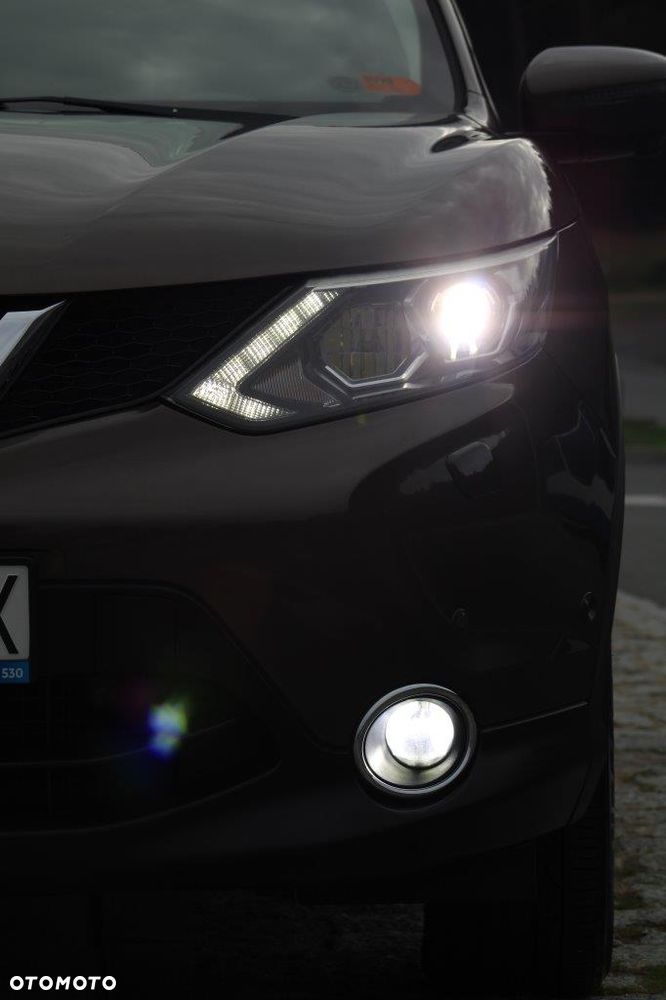 Nissan Qashqai 1.6 DIG-T Tekna+ - 25