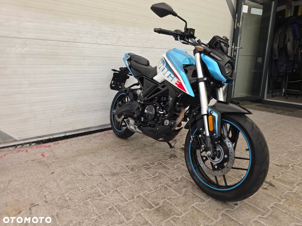 VOGE R125 - 4