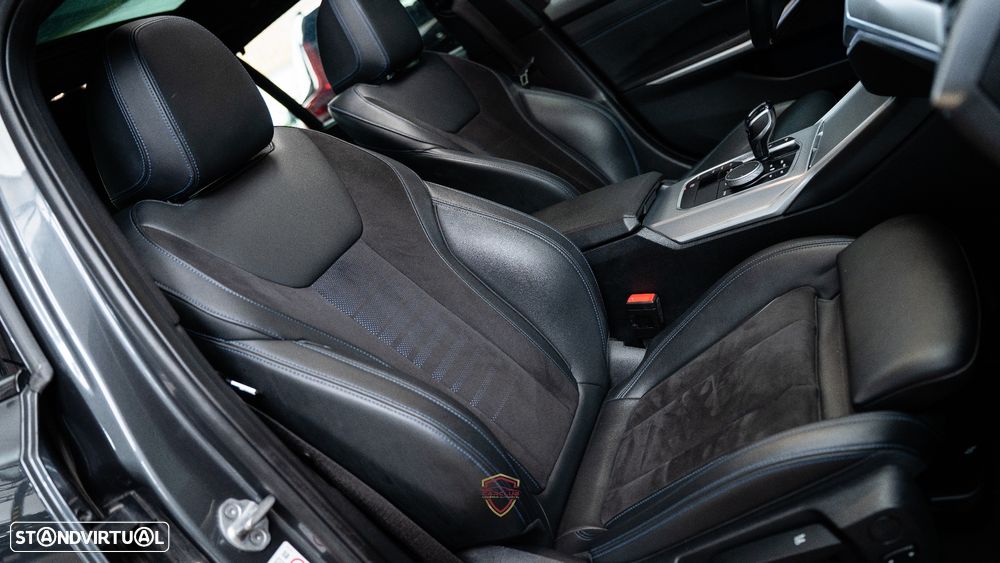 BMW 320 d Touring Pack M Auto - 41