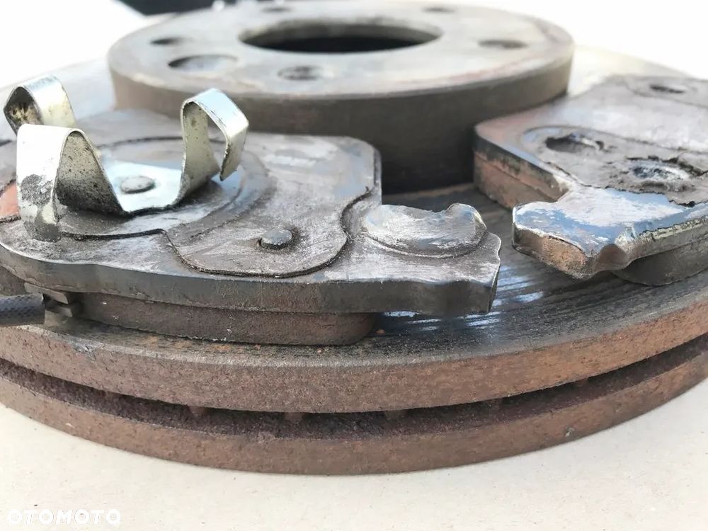 TARCZE KLOCKI PRZEDNIE PRZÓD ZESTAW VW T5 LIFT T6 BUS CARAVELLE DOKA MULTIVAN TRANSPORTER - 2