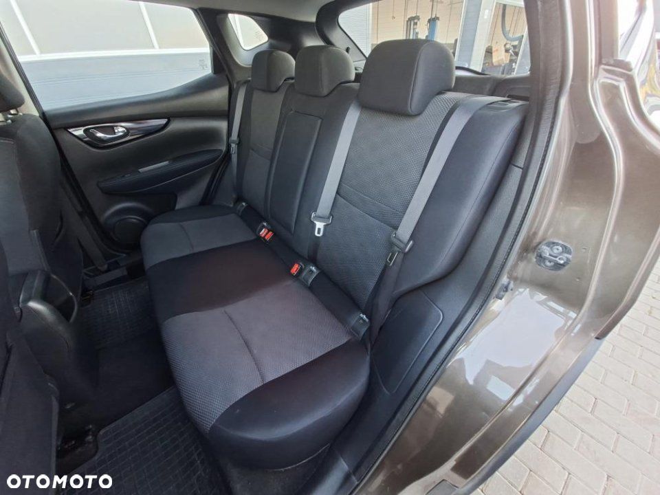 Nissan Qashqai - 12