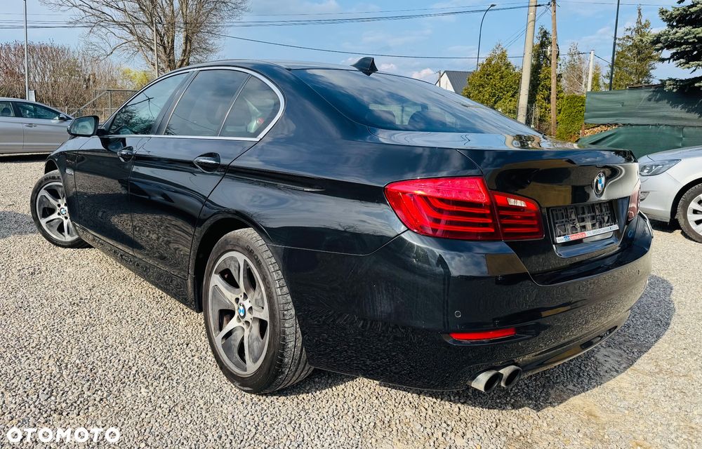 BMW Seria 5 530d xDrive Sport-Aut Modern Line - 5