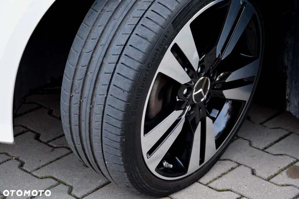 Mercedes-Benz Klasa A 180 7G-DCT - 3