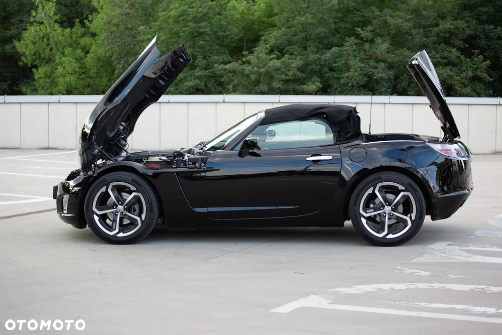 Opel GT 2.0 Turbo - 4