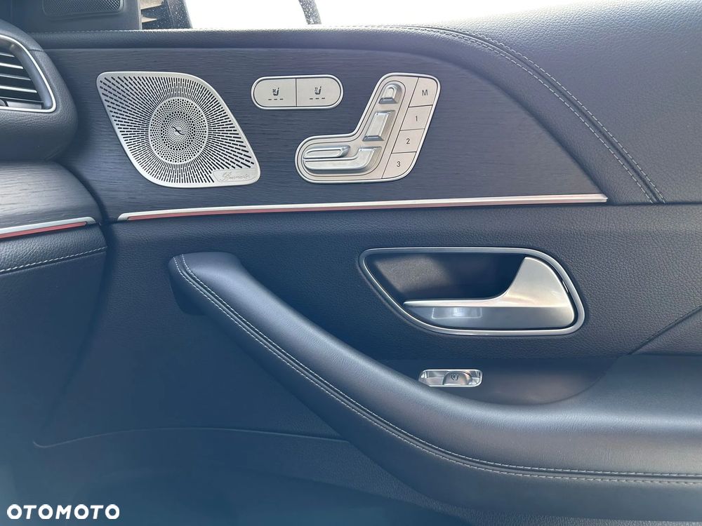 Mercedes-Benz GLE - 17