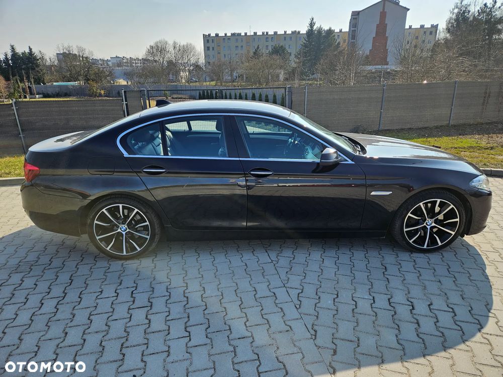 BMW Seria 5 525d xDrive Modern Line - 6