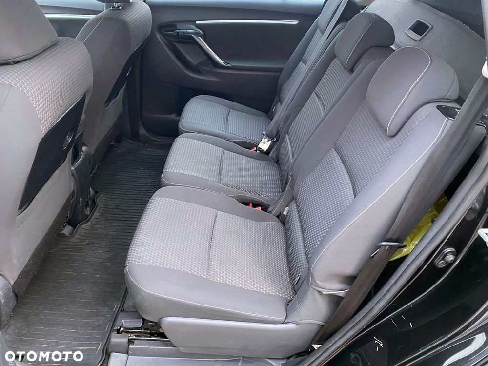 Toyota Verso 1.8 Premium 7os EU6 - 13