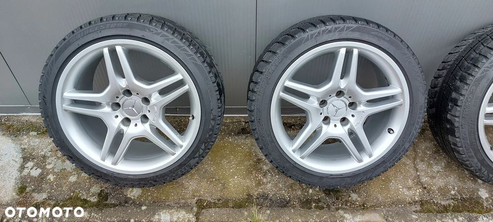 Mercedes-Benz CLS 350 7G-TRONIC - 27