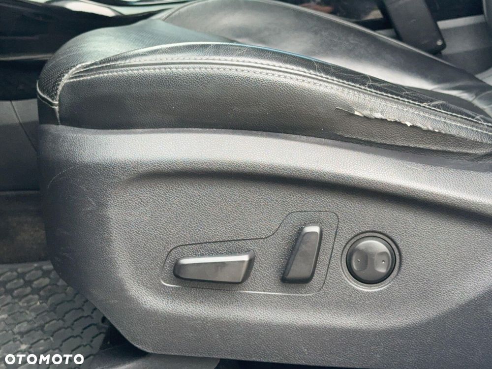 Kia Sorento - 24
