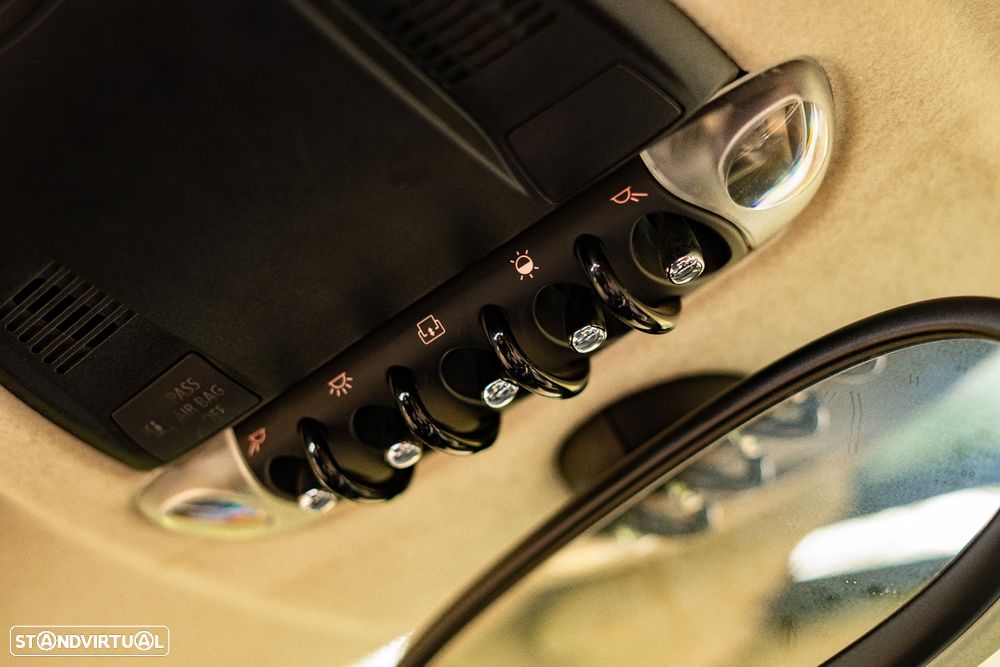 MINI 3 Portas Cooper D - 26