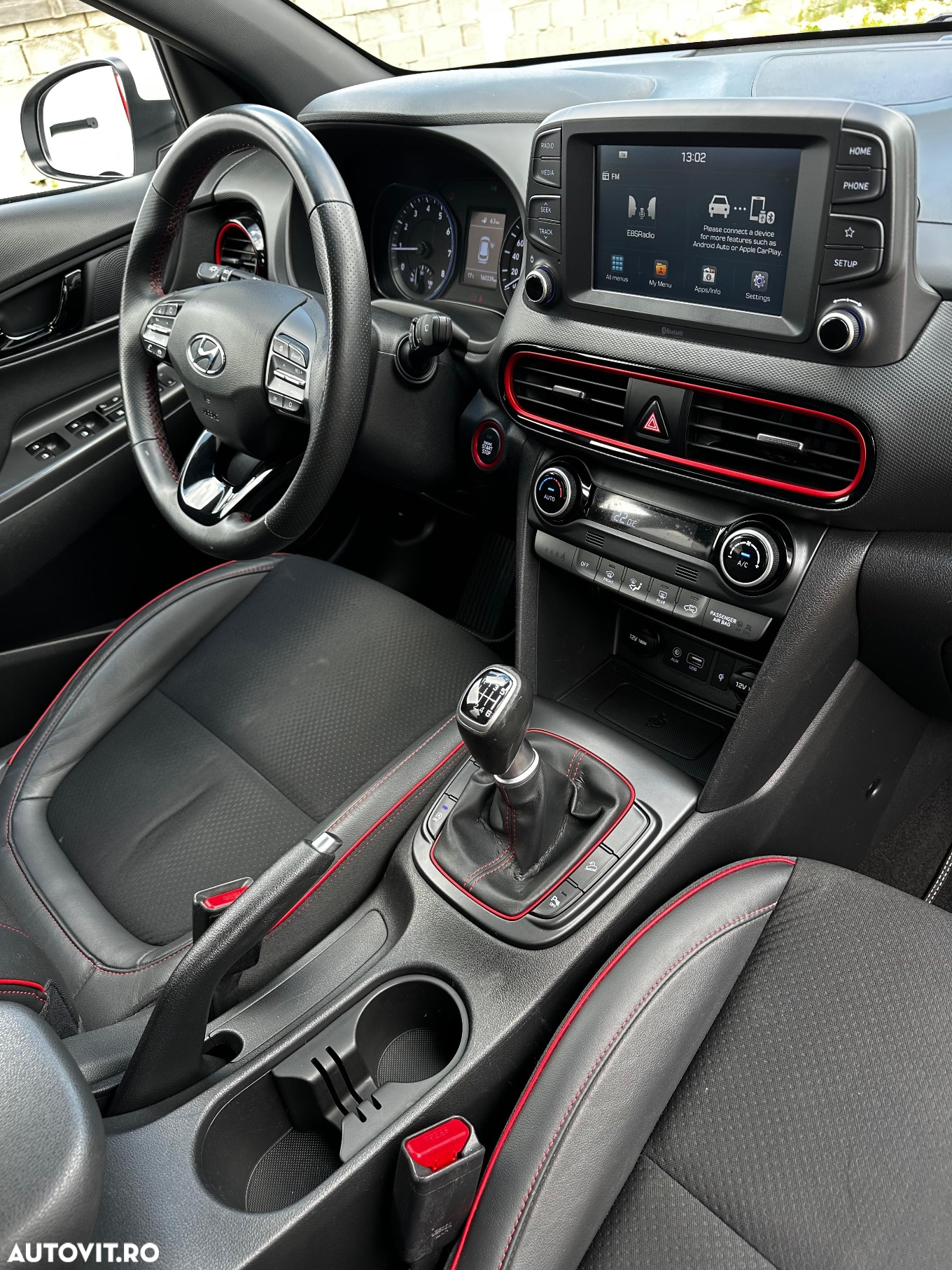 Hyundai KONA 1.0 T-GDI 2WD Premium + - 21