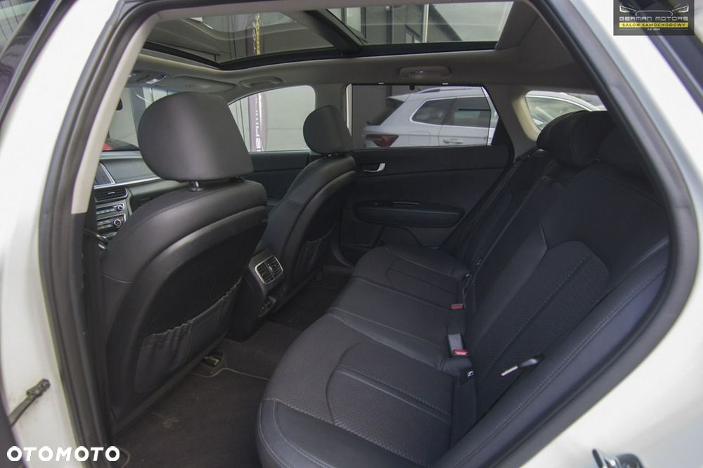 Kia Optima Sportagon 1.6 T-GDI DCT OPF Spirit - 30