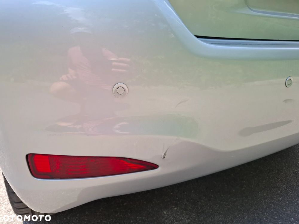 Toyota Yaris - 8