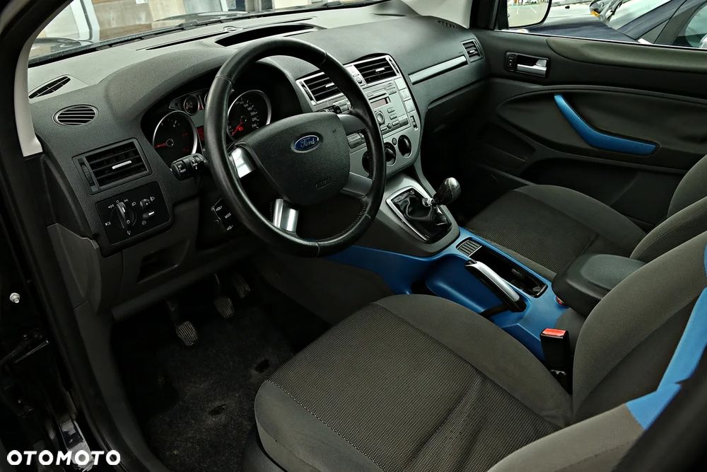 Ford Kuga 2.0 TDCi 2x4 Trend - 6