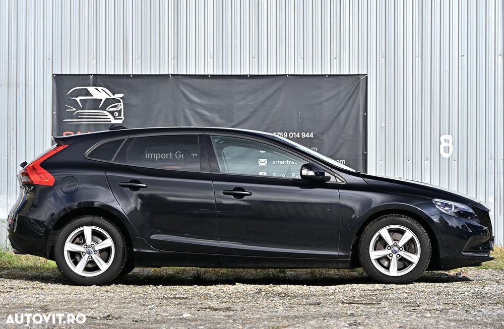 Volvo V40 D3 Aut. Basic - 7