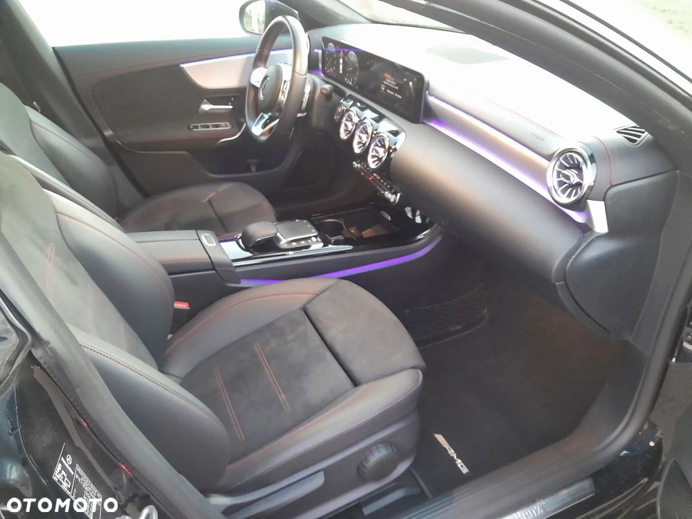 Mercedes-Benz CLA 200 7G-DCT AMG Line - 8