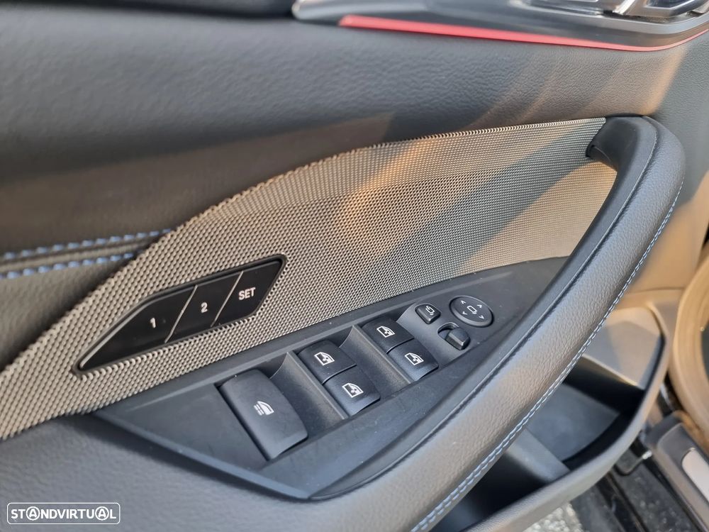 BMW 420 d Pack Desportivo M Auto - 12