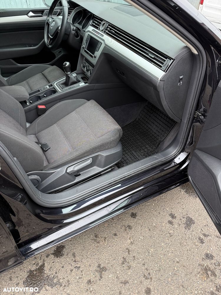 Volkswagen Passat Variant 2.0 TDI Comfortline - 10
