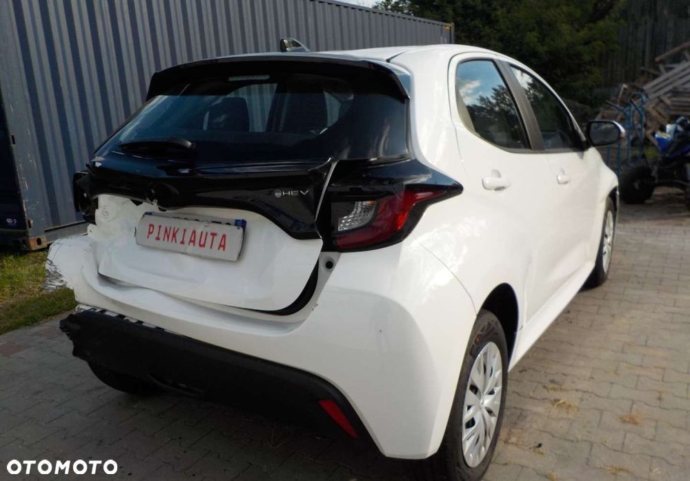 Toyota Yaris - 13