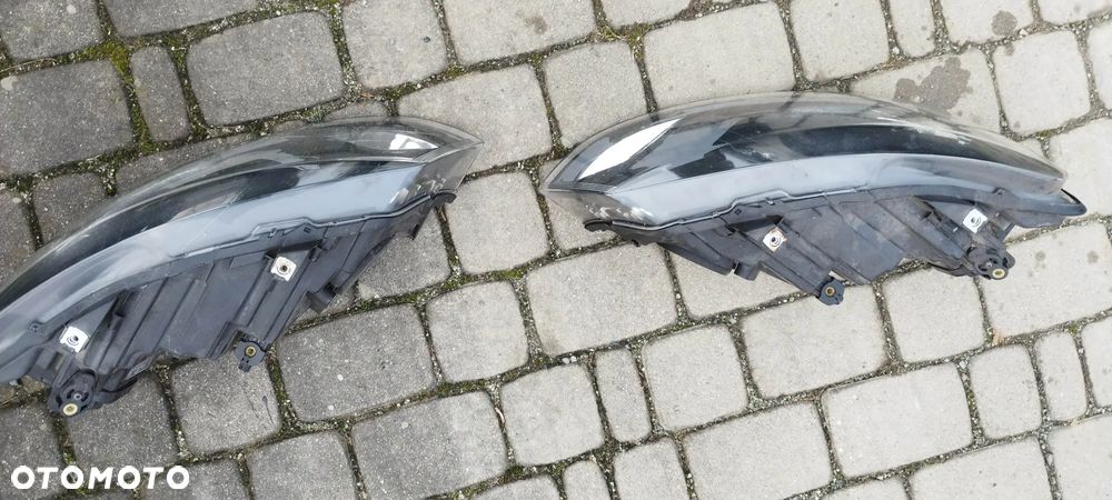 lampy L+P przód valeo polo 6r1 09-18 - 5