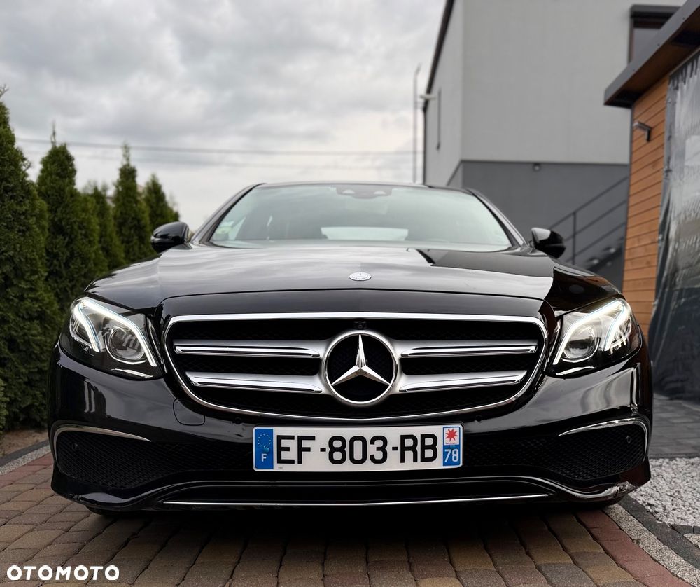 Mercedes-Benz Klasa E - 2