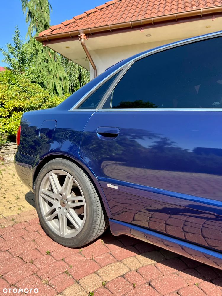 Audi A4 Limousine 1.8 - 13