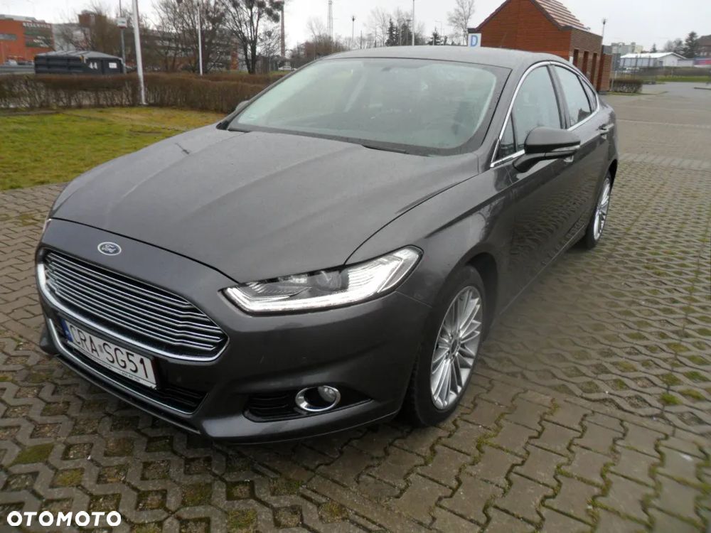 Ford Mondeo 2.0 EcoBoost Titanium - 1
